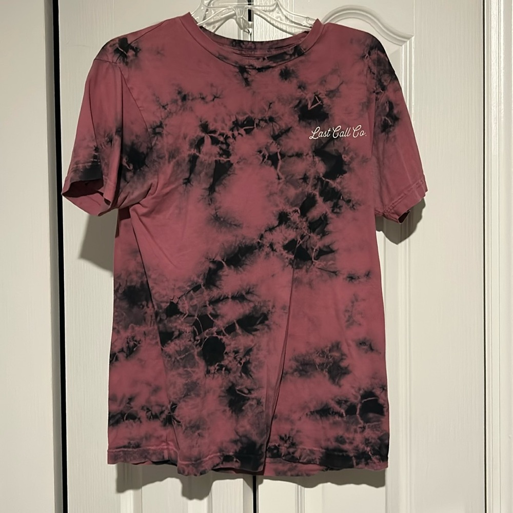 Medium Tilly’s Graphic shirt